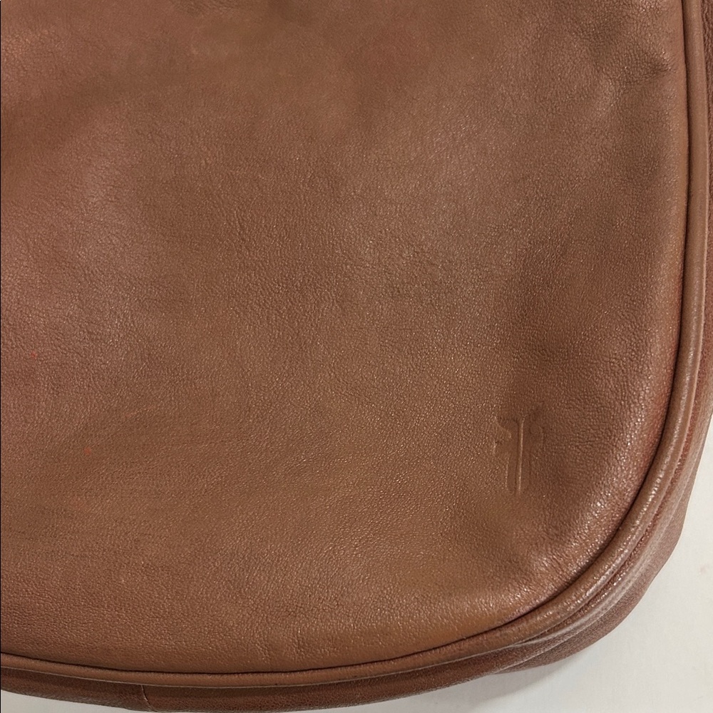 Frye Madison Tan Leather
Crossbody Shoulder Bag Db810 - Picture 15 of 15
